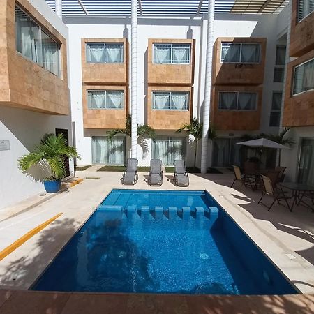 Hotel Villas Segovia Playa Del Carmen Exterior photo